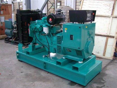 临淄200kw康明斯柴油发电机组图片 临淄200kw康明斯柴油发电机组图片